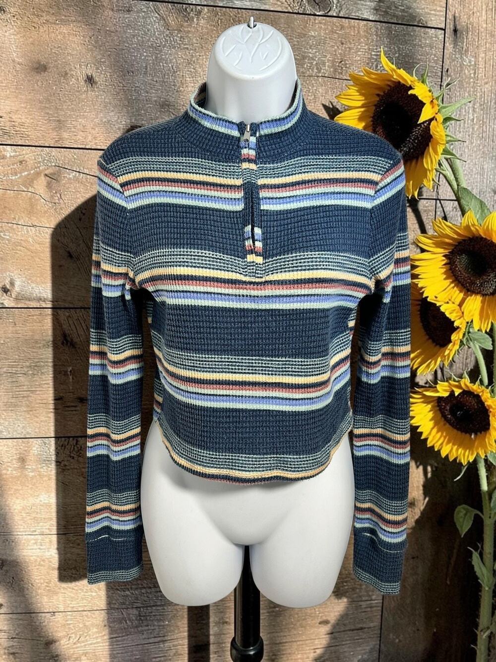 SO Cropped Sweater Top Sz M Blue Striped 1/4 Zip Long-Sleeve Soft Retro Y2K